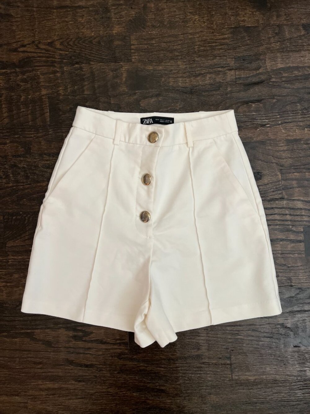 Zara Cream High Waist Shorts - Picture 2 of 6